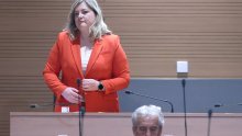 VIDEO Saborska zastupnica usred Zadra zaplesala užičko kolo i izazvala lavinu reakcija