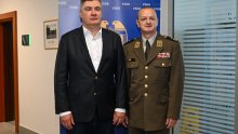 Milanović posjetio VSOA-u i nagradio pripadnike vojne obavještajne službe