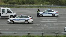Na hrvatskim autocestama dvije prometne nesreće i jedan pas: HAK upozorio na kolone