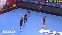 Skandal u Srbiji: Grobari topovskim udarom teško ozlijedili hrvatskog rukometaša, finale završilo kaosom