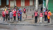 Izbio požar u učeničkom domu u Keniji, poginulo najmanje 10 učenica