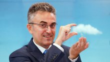 Prognoza koja je rekla više od vremena: Zašto se Vakulin nastup iz 2001. i danas pamti