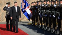 FOTO Milanović dodijelio odlikovanja i promaknuća hrvatskim vojnicima