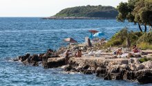 Neugodno iznenađenje kod Poreča: Austrijanka se išla okupati pa odmah izvadila kameru