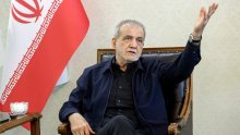 Iranski predsjednik podnio je ostavku, a vlast je preuzela Revolucionarna garda? 'To su laži i medijske igre!'