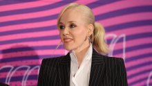 Vožnja u dobrom raspoloženju: Jelena Rozga zapjevala Magazinov hit iz 1989. godine