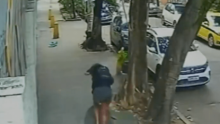 VIDEO Scene kao iz filmova strave: Žena nasred ulice propala u šaht i nestala