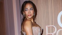 Nakon premijere novog filma Jennifer Lopez mnogi imaju isto pitanje: 'To su nove grudi, je li tako?'