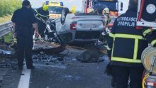 Prizori užasa na obilaznici: Poginule četiri osobe, automobili smrskani, vatrogasci rezali lim