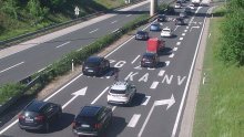 HAK upozorava: Vrlo gust promet na cestama prema unutrašnjosti, evo gdje su zastoji