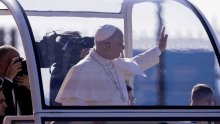 Papa Lav nakon razgovora sa žrtvama svećeničke pedofilije: Uložit ćemo dodatne napore