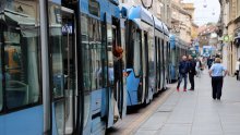 Sudarili se tramvaj i automobil na Maksimiru: Formirala se kolona tramvaja