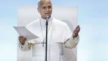 Papa: 'Svjetski čelnici 'hrane' ratove umjesto gladne. Prioriteti su iskrivljeni'