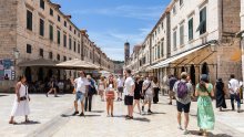 Britanski medij o 'ratu Dubrovnika protiv masovnog turizma': 'Pravi smjer'