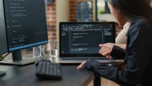 Što kad vam je dosta korištenja AI-a u poslu? Ova programerka je na zanimljiv način dobila izuzeće