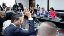 Oporba 'minirala' kvorum u Gradskom vijeću Splita: Čeka se dolazak 'žetončića' i bivšeg SDP-ovca