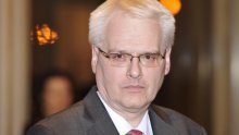 'Može li običan smrtnik dovesti prijatelja da ga operira?'