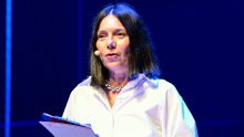Daniela Trbović oduševila profinjenom crno-bijelom kombinacijom