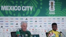 Na isti stadion vratio se nakon 40 godina: Njegova priča dirnula je nogometni svijet