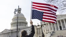 Americi se bliže izbori: Kampanje će potrošiti rekordni iznos na oglašavanje