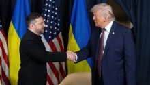 Samit u Francuskoj: Trump i Zelenski opet oči u oči