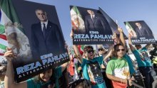 Više stotina ljudi prosvjedovalo prije utakmice s Iranom, on im zaprijetio