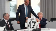 Trumpu stigli pokloni za rođendan: Evo što je dobio od Merza na summitu G7