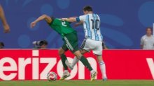 Messi je zabio hat-trick, ali je trebao dobiti crveni? 'Ovo je pljačka! Messi se čuva...'
