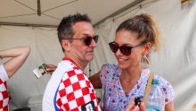 Nerazdvojni u Americi: Jelena Perčin i Ante Gelo slave ljubav dok on zabavlja navijače u Dallasu
