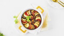 Iskoristite sezonsko povrće: Jelo iz pećnice idealan je ljetni ručak, a izgleda kao iz restorana