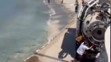 Nevjerojatne scene u Lumbardi: Cisterna ispraznila fekalije na plaži
