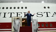 Trump predstavio novi Air Force One: Luksuzni Boeing iz Katara ulazi u predsjedničku flotu SAD-a