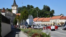 Caritas Požeške biskupije financirat će 15 projekata, cilj je pomoći potrebitima