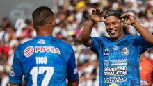 Ronaldinho se senzacionalno vraća! Potpisao je za talijanskog trećeligaša, predstavljanje u utorak