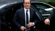 Hollande pozvao Francuze da glasaju za Macrona