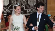 Spoj klasike i elegancije: Zapanjujuća vjenčanica koja dokazuje da je manje doista više