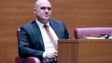 Josip Dabro jednom fotografijom otkrio na čemu sad radi: 'Novi hit je u nastanku'