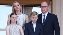 Majka i kći u usklađenom izdanju: Charlene i malena Gabriella očarale svojim stajlinzima