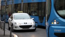 Kraj 'deranju' putnika i ludim cijenama u taksijima: Pogledajte kakva pravila stižu
