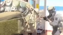 Francuski marinci upali na brod ruske flote u sjeni kod Sicilije: Pogledajte snimku