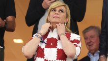 Skupocjeni model: Kolinda ponovno nosi košulju s kojom je izazvala senzaciju u Katru