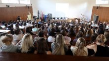 Ministarstvo dodijeljuje stipendije za učenje o kulturnoj baštini i hrvatskog jezika