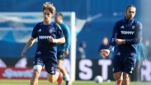 Hajduk svladao ukrajinskog doprvaka, novi igrači zamijenjeni nakon 26 minuta