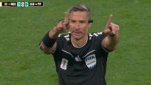 Kaos na utakmici Svjetskog prvenstva: FIFA rekla jedno, slovenski sudac napravio nešto drugo