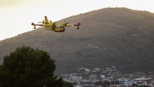 Burna noć za vatrogasace: Pod nazdorom požari kod Stona i Orebića, problemi na Mljetu