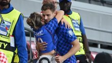 Fotografije koje govore sve: Vatreni nakon poraza utjehu pronašli u obitelji
