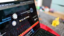 Europol razbio jezivu mrežu: Drogirali i silovali partnerice, a zatim se hvalili u chatovima