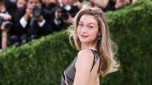 Gigi Hadid oduševila novom frizurom: Svi se pitaju krije li ona posebno značenje