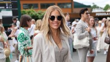 Kraljica stila oduševila na tribinama: Sienna Miller servirala modni as na Wimbledonu