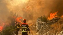 FOTO Vatrogasci objavili dramatične fotografije s Hvara